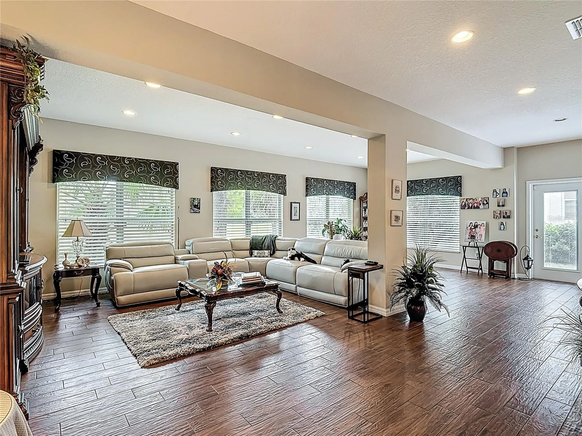 352 Hamrick Drive Kissimmee FL 34759