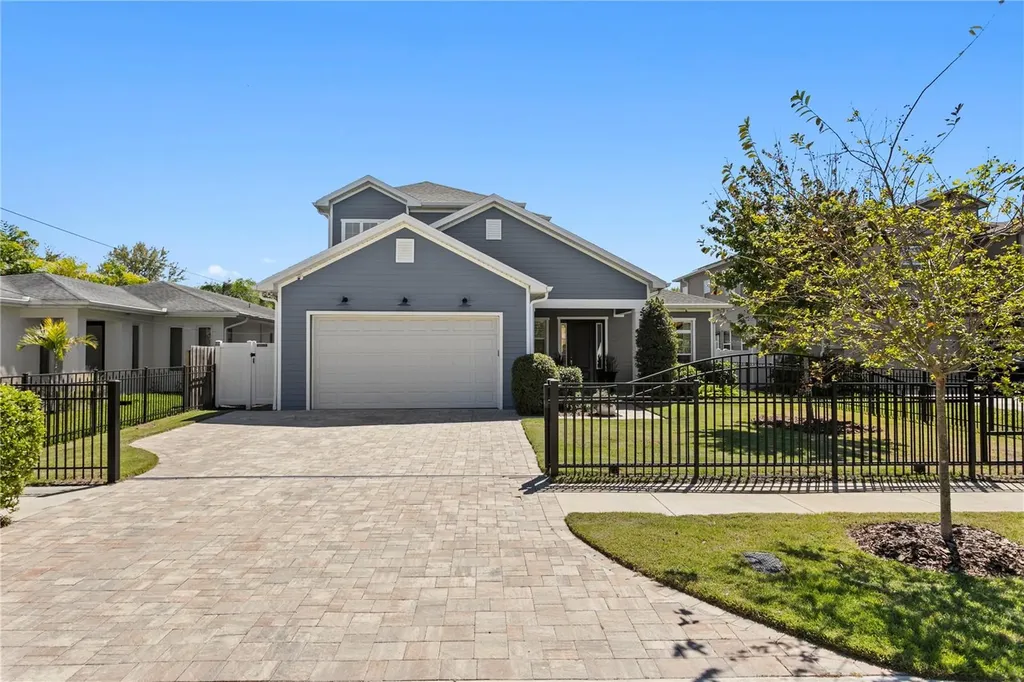 3212 W Paxton Avenue Tampa FL 33611