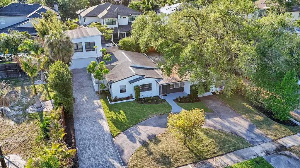 707 S Lois Avenue Tampa FL 33609
