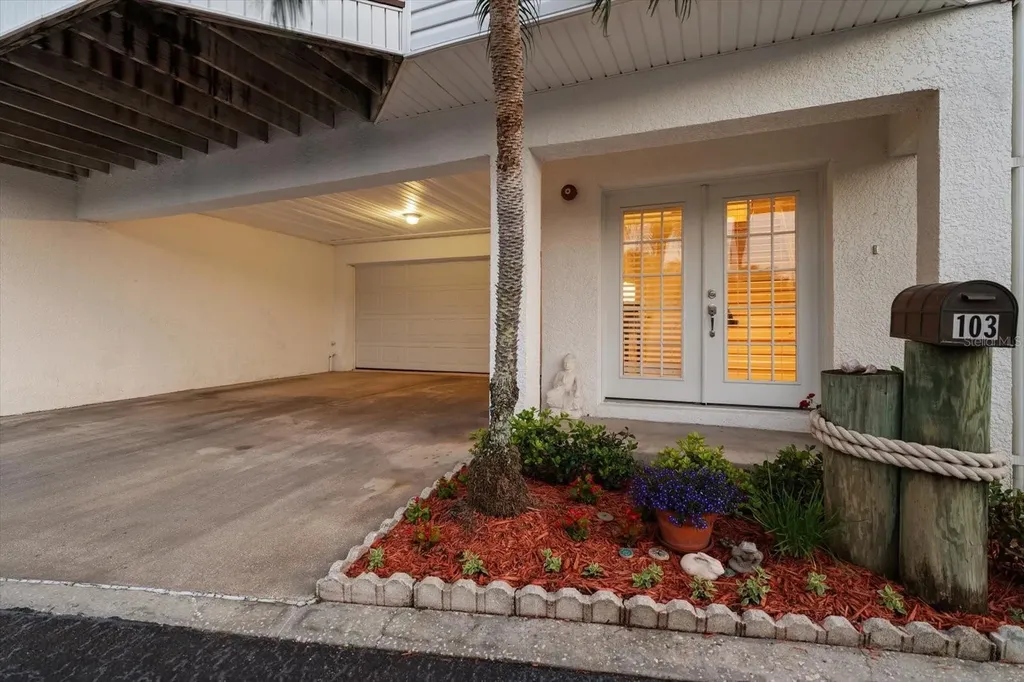 103 Shoals Circle North Redington Beach FL 33708