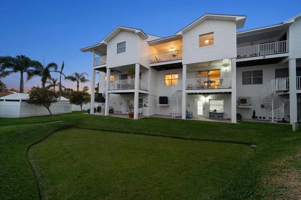103 Shoals Circle North Redington Beach FL 33708