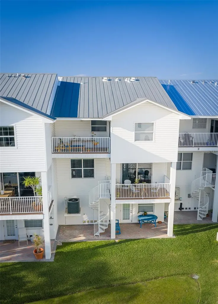 103 Shoals Circle North Redington Beach FL 33708