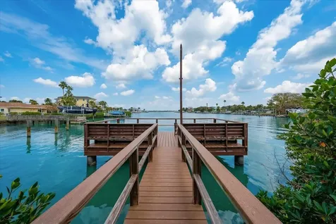 103 Shoals Circle North Redington Beach FL 33708