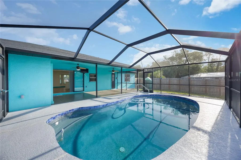 20167 Holland Avenue Port Charlotte FL 33952