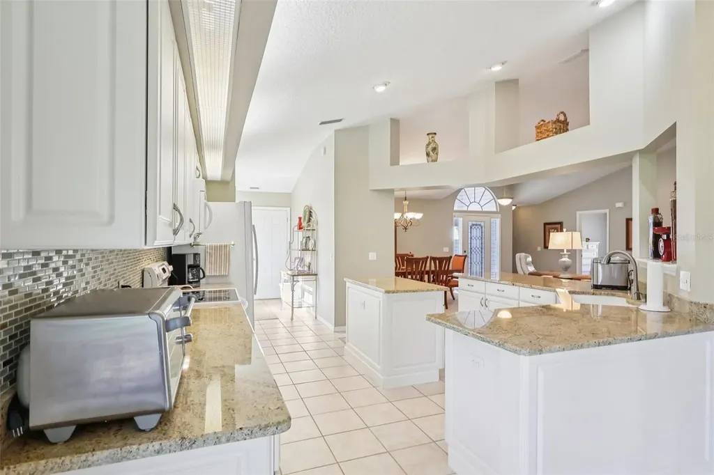 587 Juniper Way Tavares FL 32778