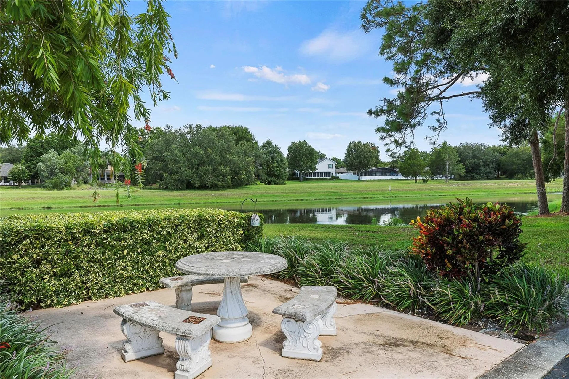 587 Juniper Way Tavares FL 32778