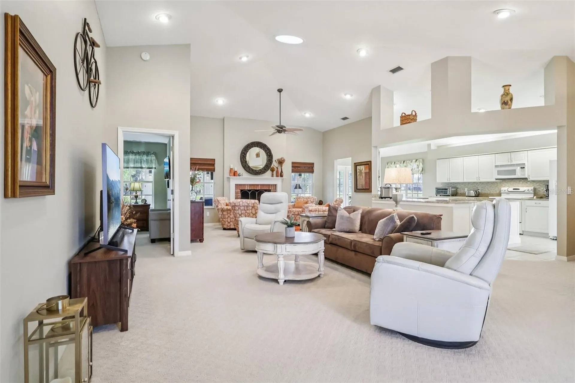 587 Juniper Way Tavares FL 32778