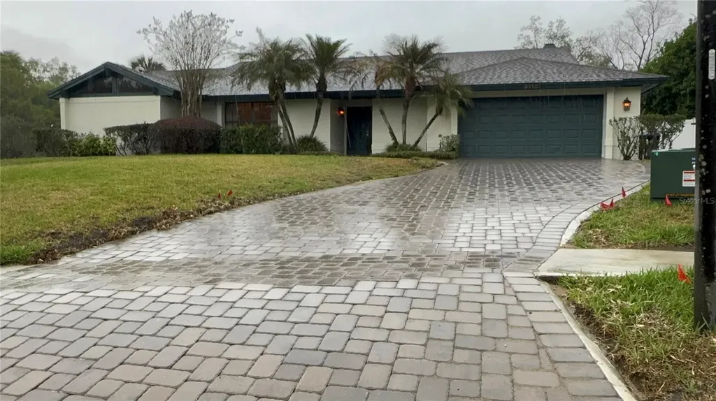 9115 Bay Side Court Orlando FL 32819