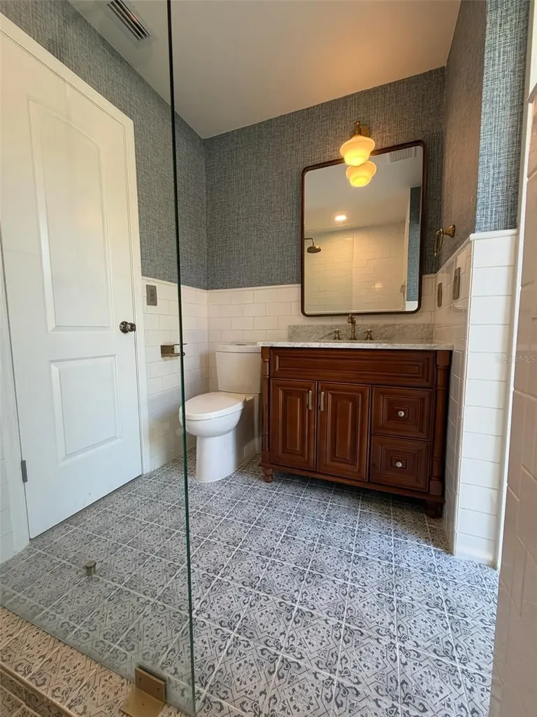 9115 Bay Side Court Orlando FL 32819