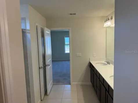 1963 Enchanting Court Davenport FL 33896