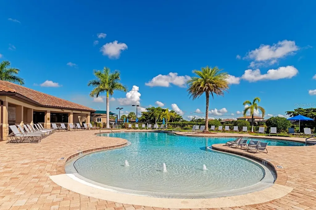 6904 Grand Estuary Trail Bradenton FL 34212