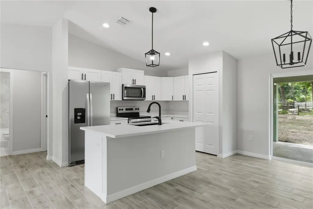 5894 NW 63rd Place Ocala FL 34482
