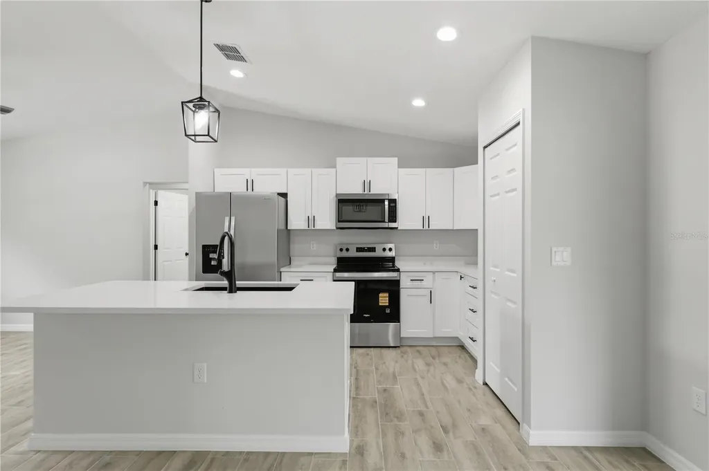 5894 NW 63rd Place Ocala FL 34482