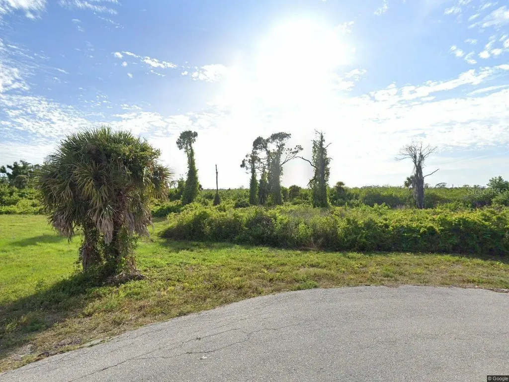 171 W Pine Valley Lane Rotonda West FL 33947
