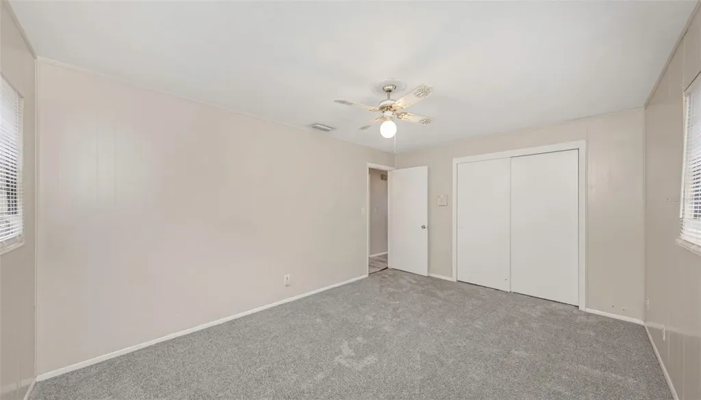 2423 Auburn Street S St Petersburg FL 33712