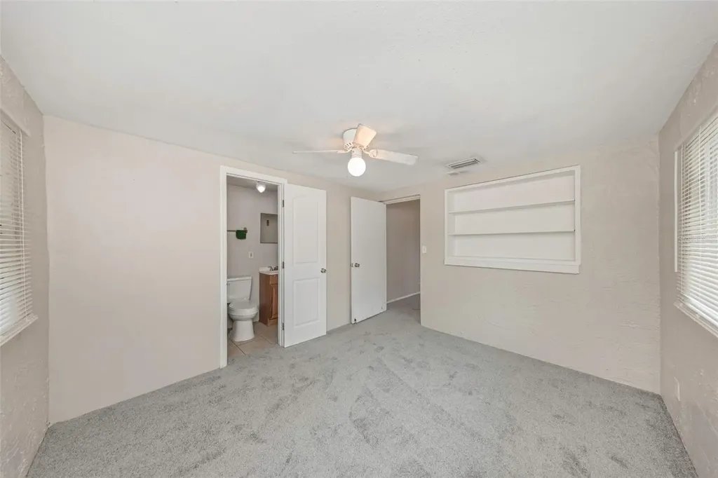 2423 Auburn Street S St Petersburg FL 33712