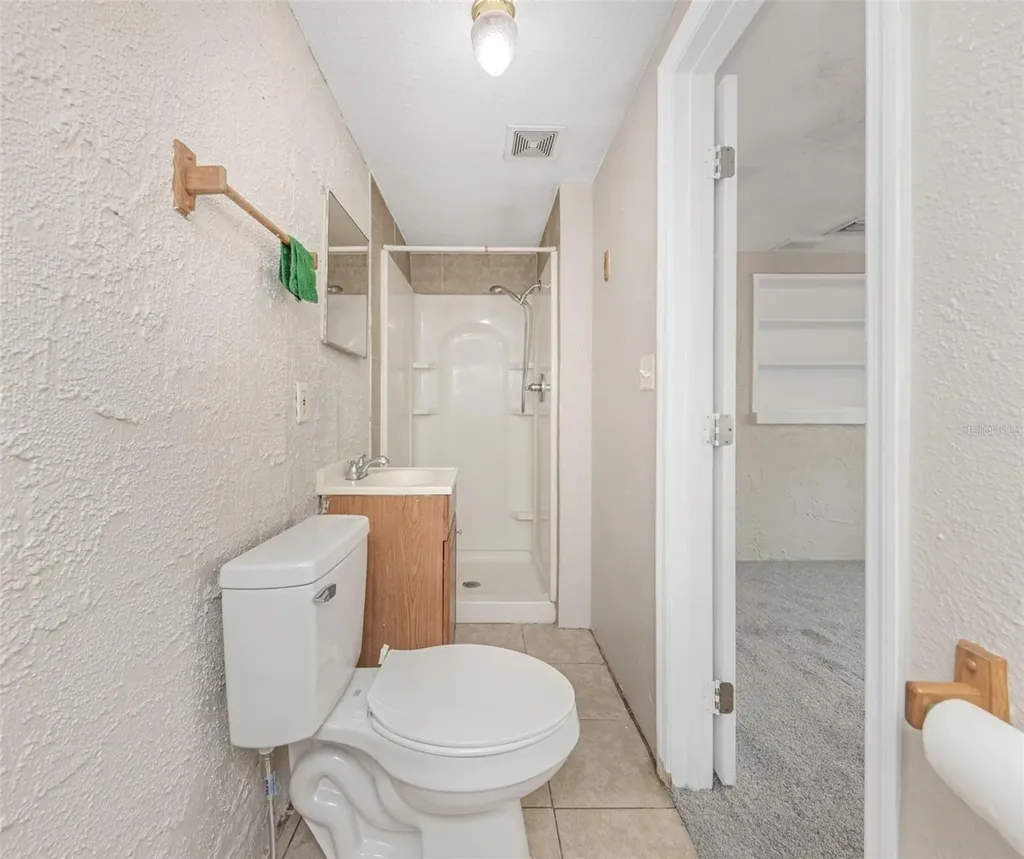 2423 Auburn Street S St Petersburg FL 33712