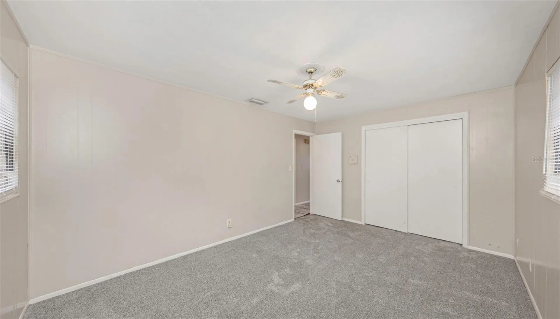 2423 Auburn Street S St Petersburg FL 33712
