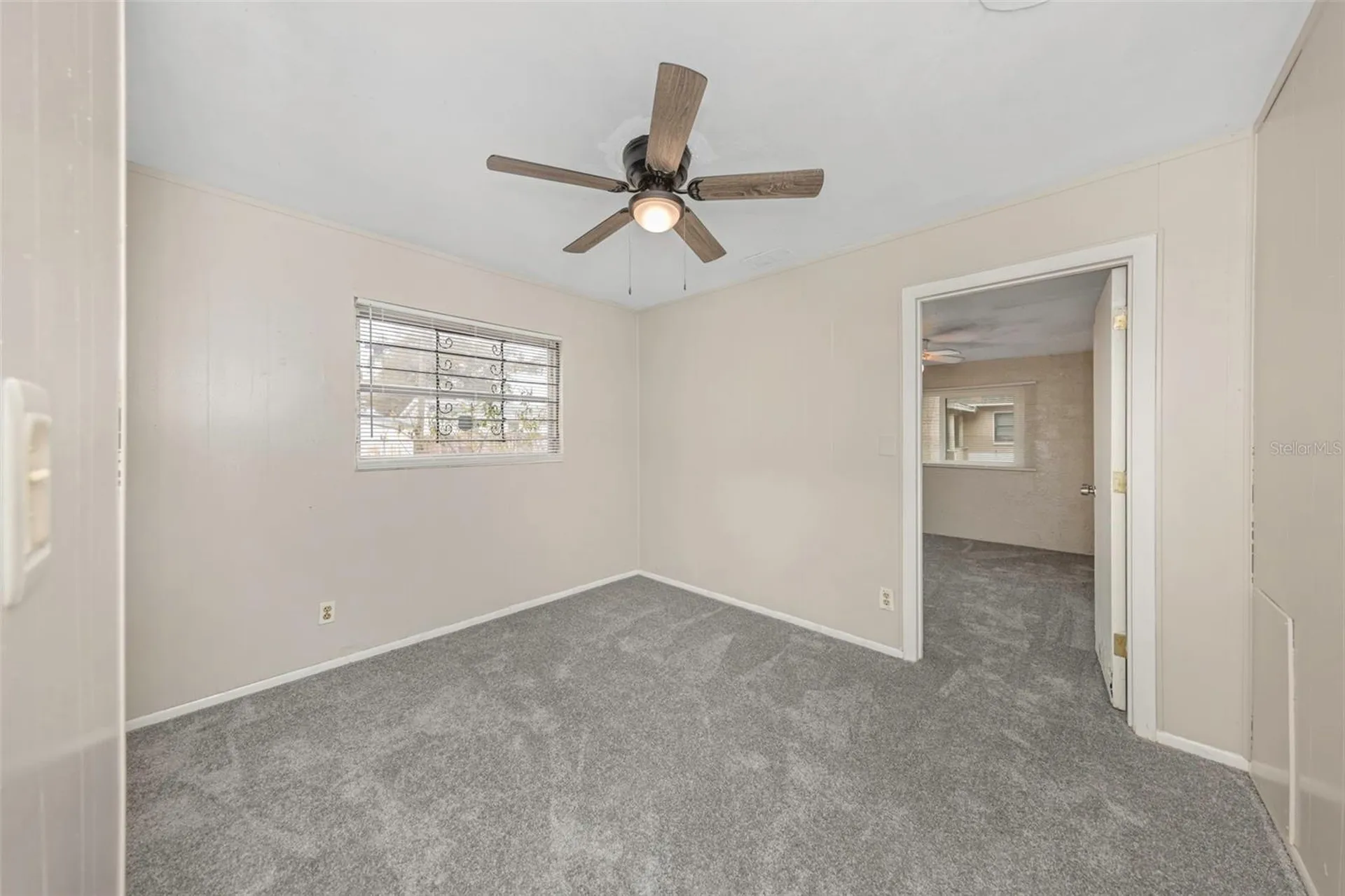 2423 Auburn Street S St Petersburg FL 33712
