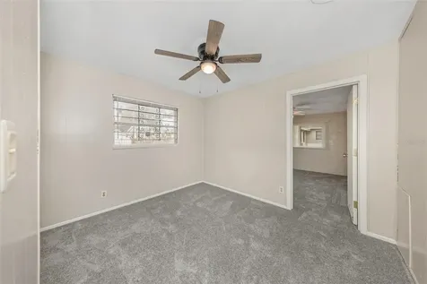 2423 Auburn Street S St Petersburg FL 33712