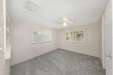 2423 Auburn Street S St Petersburg FL 33712