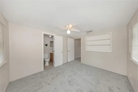 2423 Auburn Street S St Petersburg FL 33712