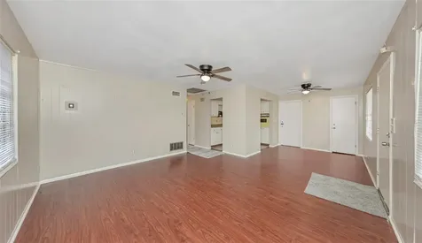 2423 Auburn Street S St Petersburg FL 33712