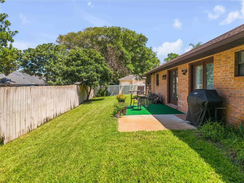 171 Live Oak Court New Smyrna Beach FL 32168