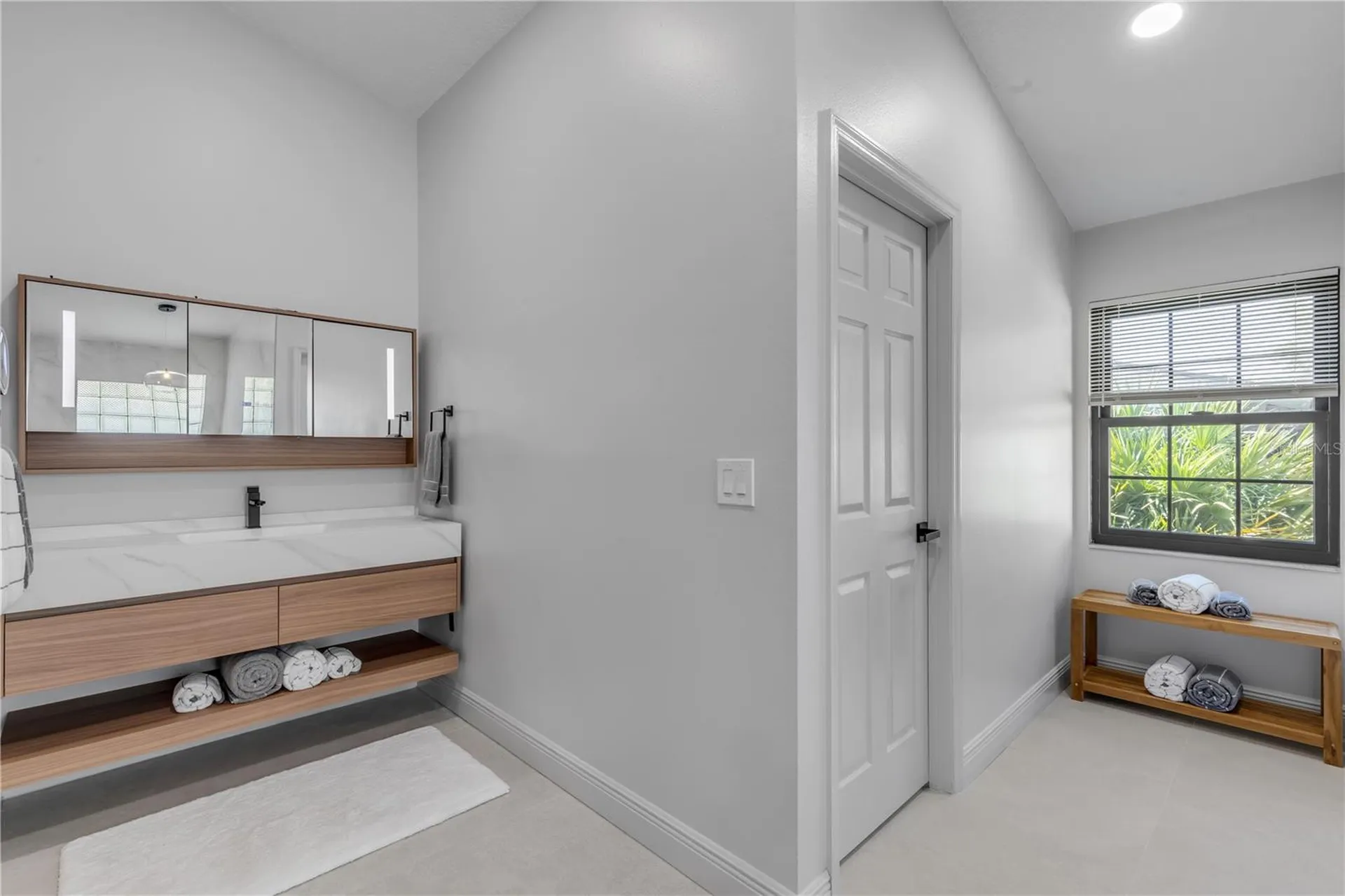 171 Live Oak Court New Smyrna Beach FL 32168