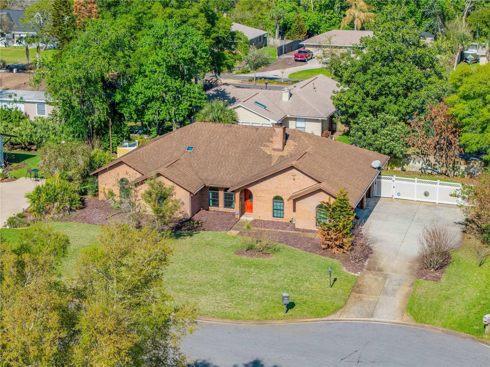171 Live Oak Court New Smyrna Beach FL 32168