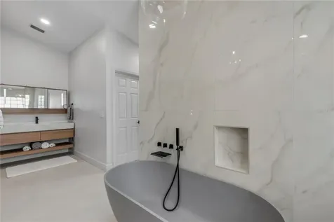 171 Live Oak Court New Smyrna Beach FL 32168