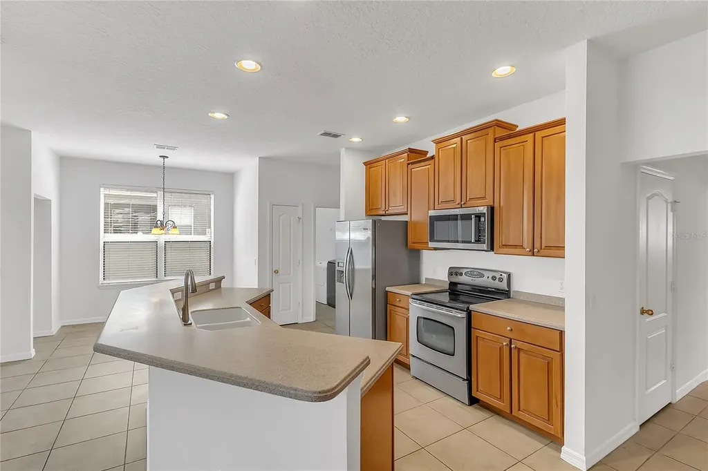 3323 Fawnwood Drive Ocoee FL 34761