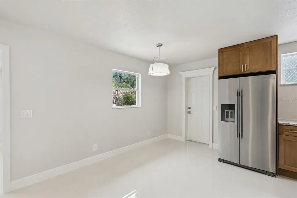 2316 N Griffin Drive Leesburg FL 34748