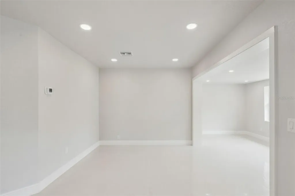 2316 N Griffin Drive Leesburg FL 34748