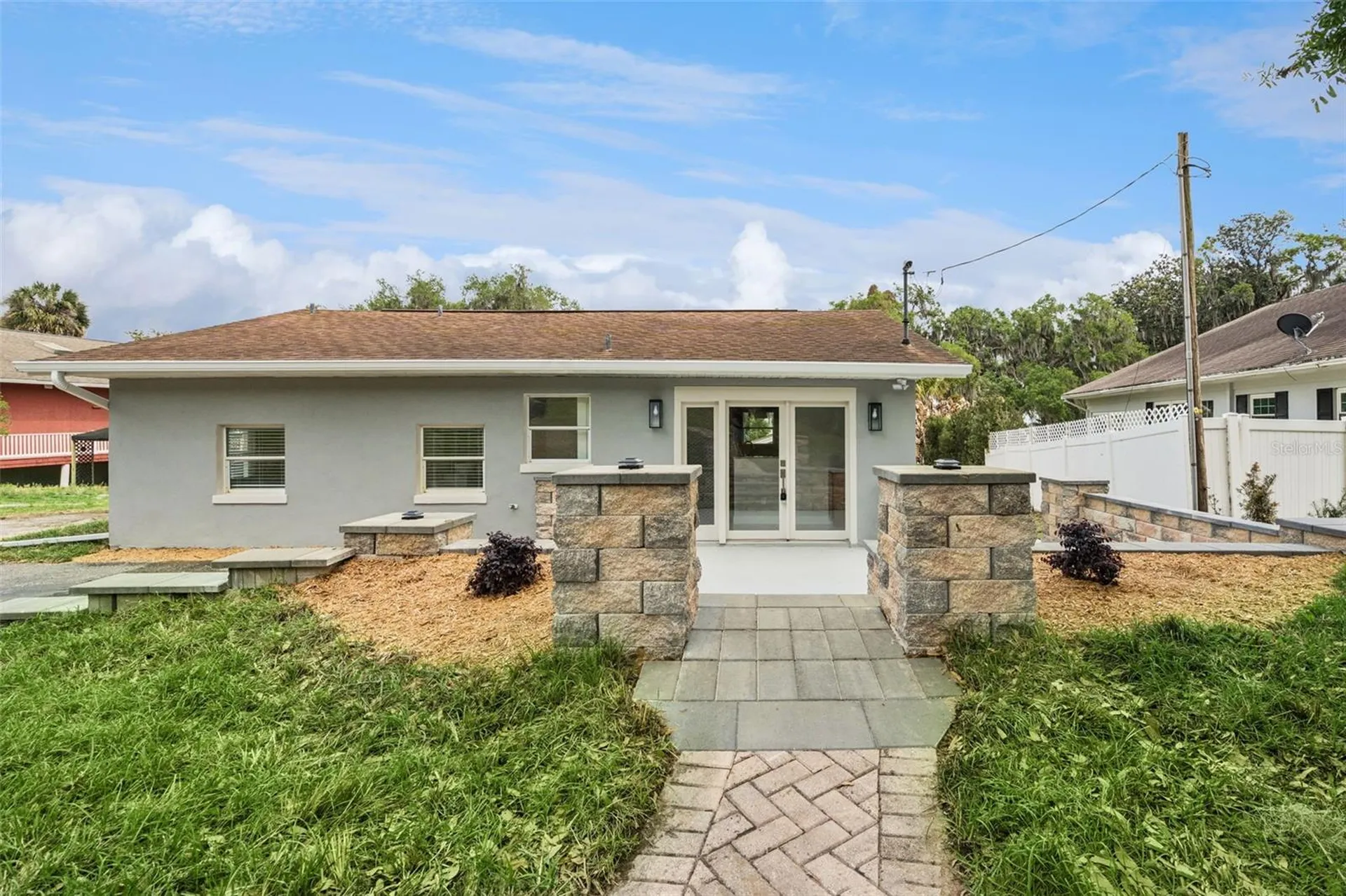 2316 N Griffin Drive Leesburg FL 34748