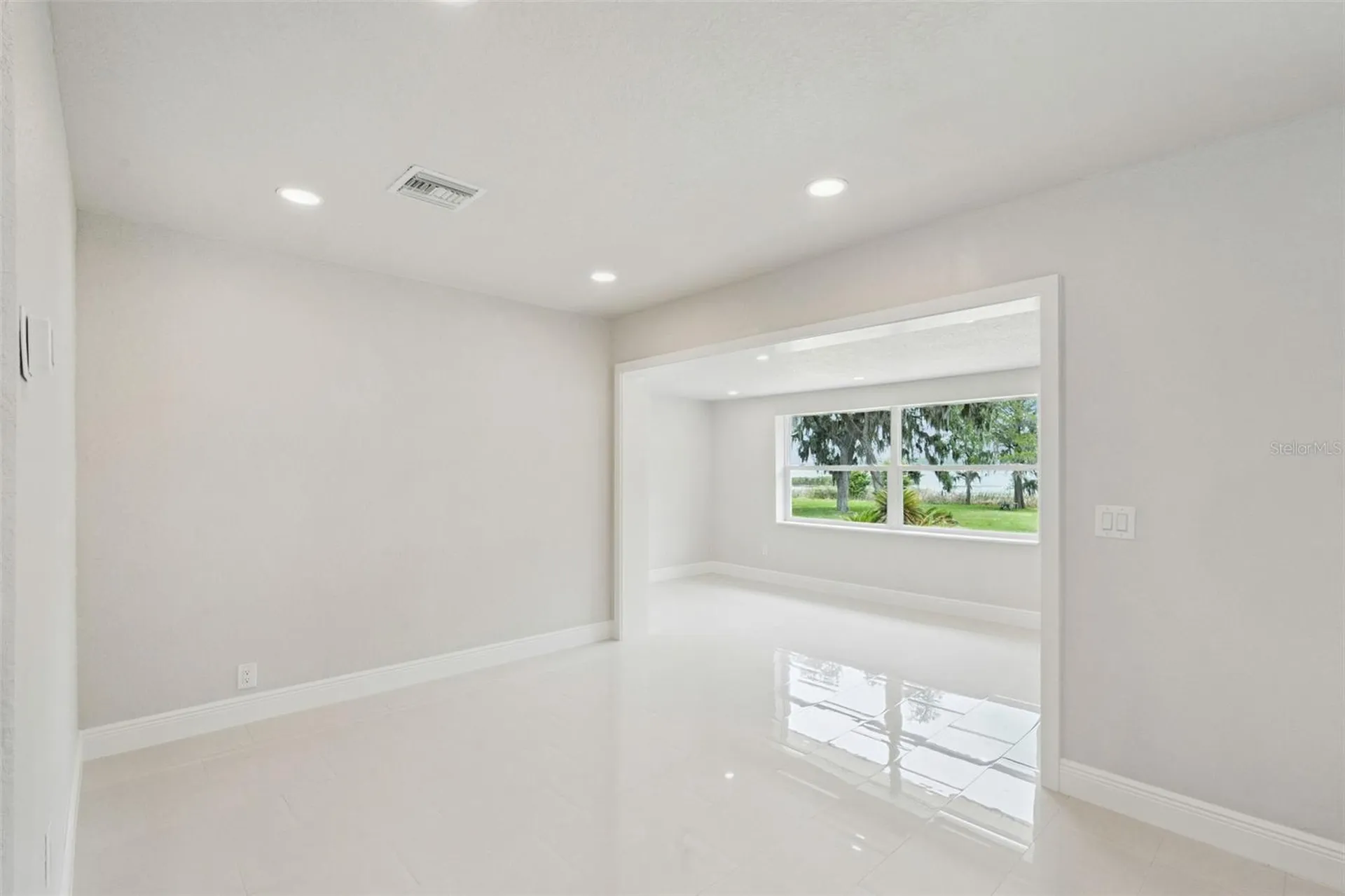 2316 N Griffin Drive Leesburg FL 34748