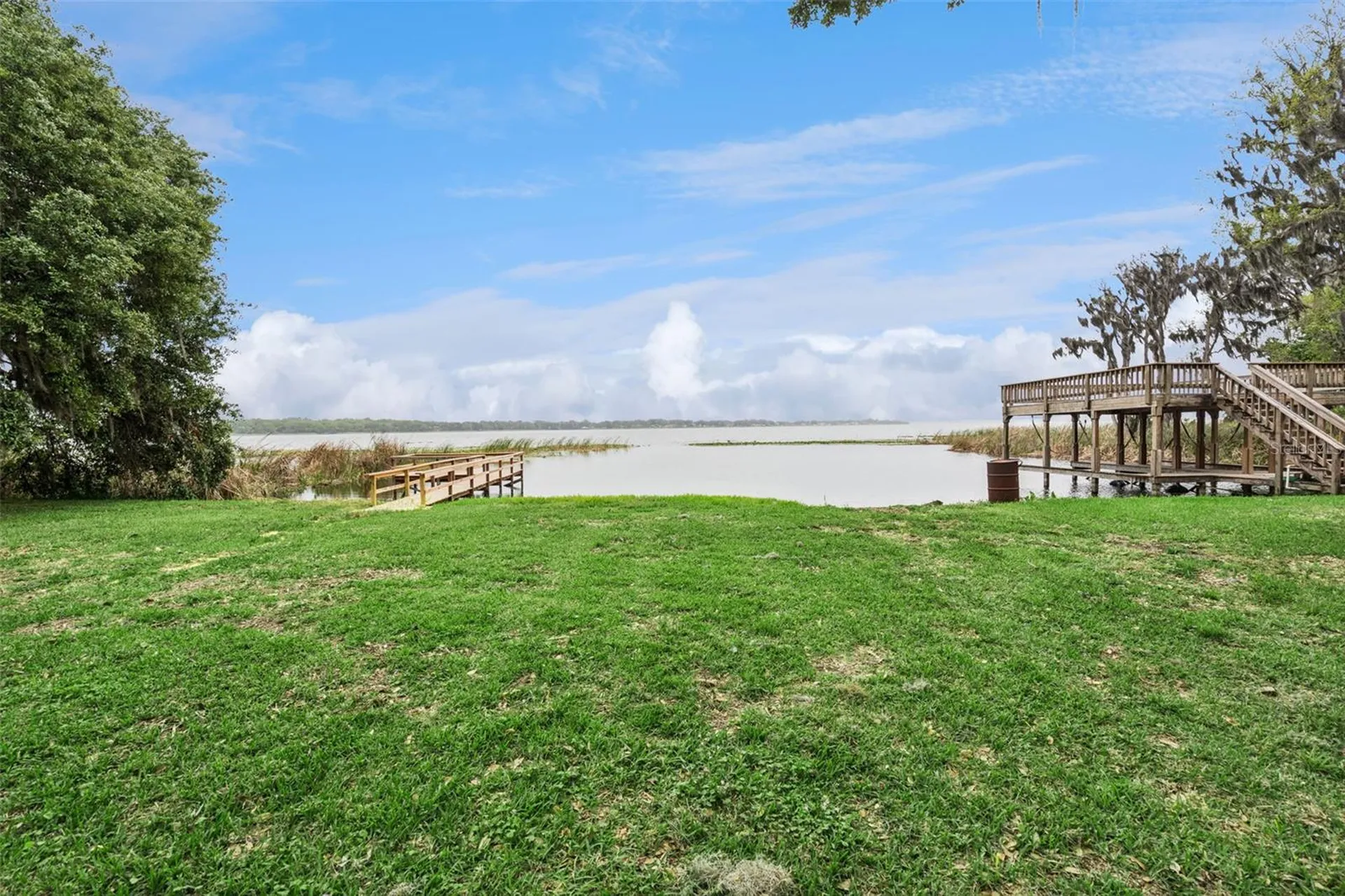 2316 N Griffin Drive Leesburg FL 34748