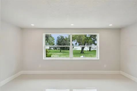 2316 N Griffin Drive Leesburg FL 34748