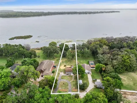 2316 N Griffin Drive Leesburg FL 34748