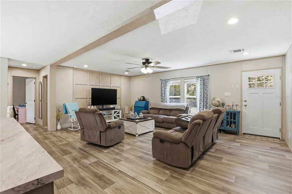 29578 SW 63rd Avenue Newberry FL 32669