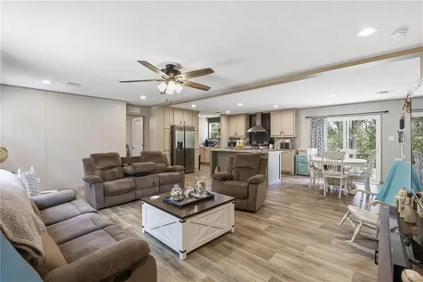 29578 SW 63rd Avenue Newberry FL 32669
