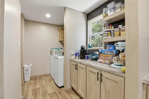 29578 SW 63rd Avenue Newberry FL 32669