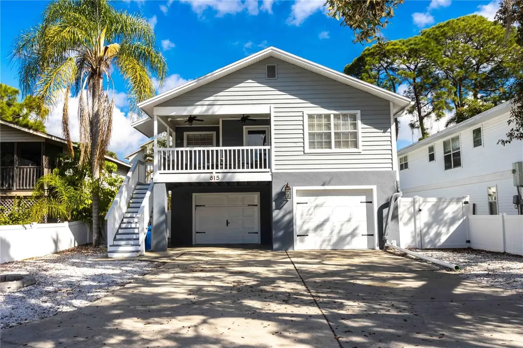 815 Florida Avenue Palm Harbor FL 34683