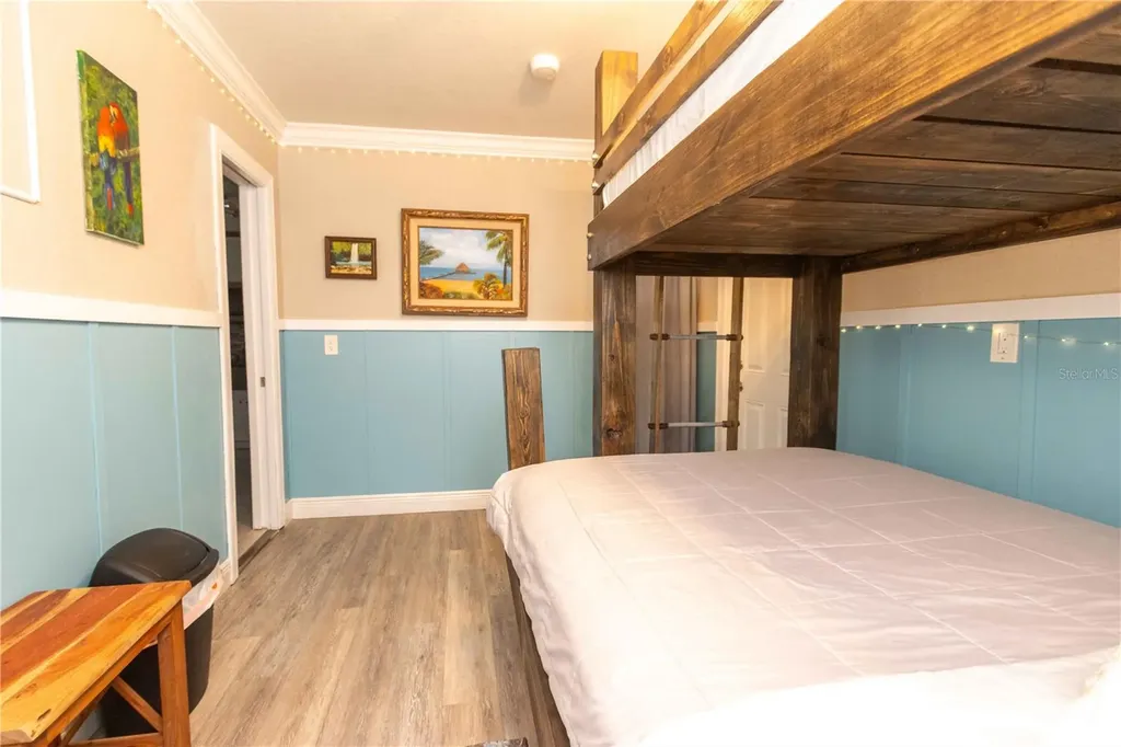 815 Florida Avenue Palm Harbor FL 34683