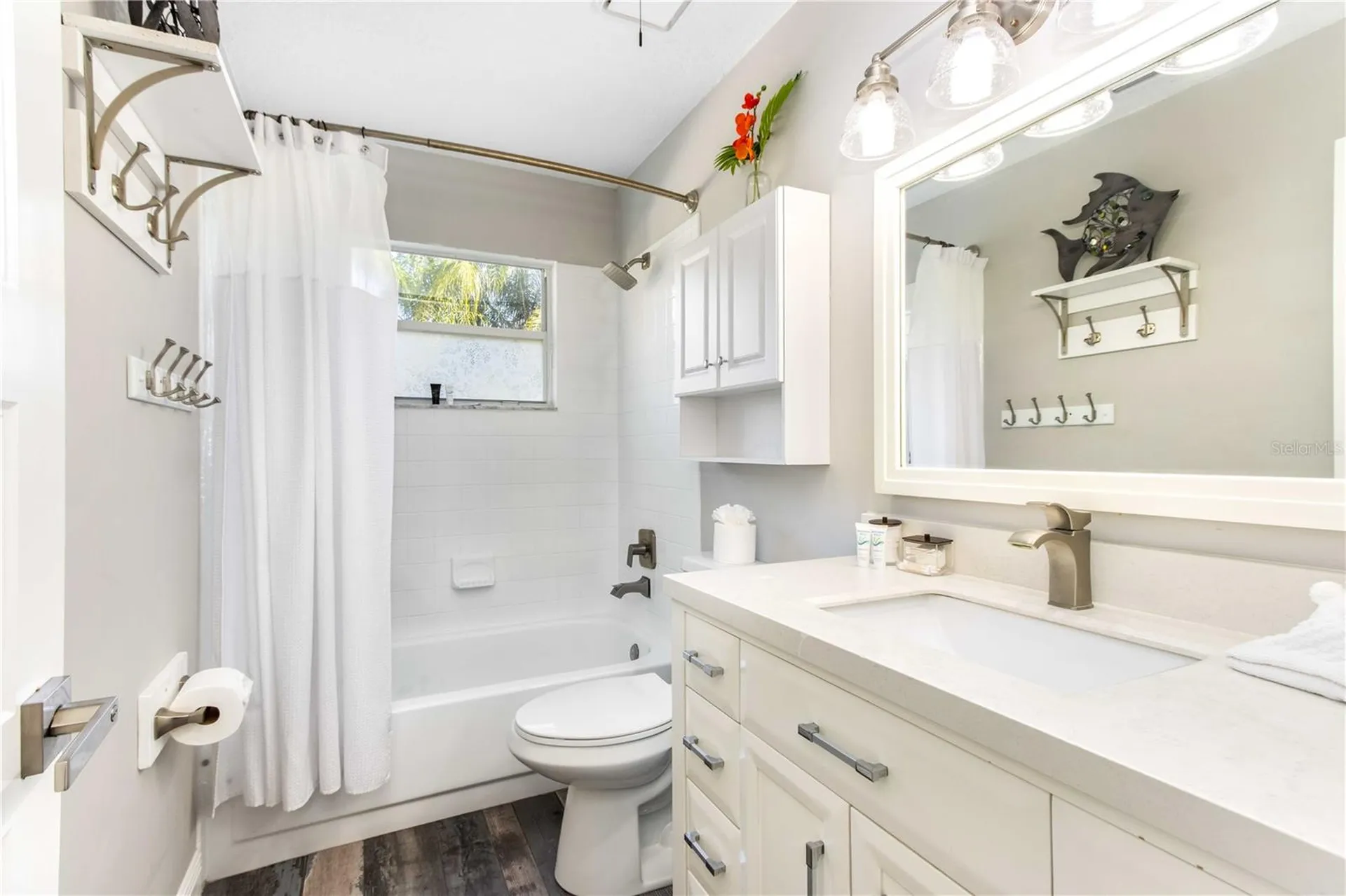 815 Florida Avenue Palm Harbor FL 34683
