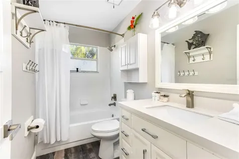 815 Florida Avenue Palm Harbor FL 34683