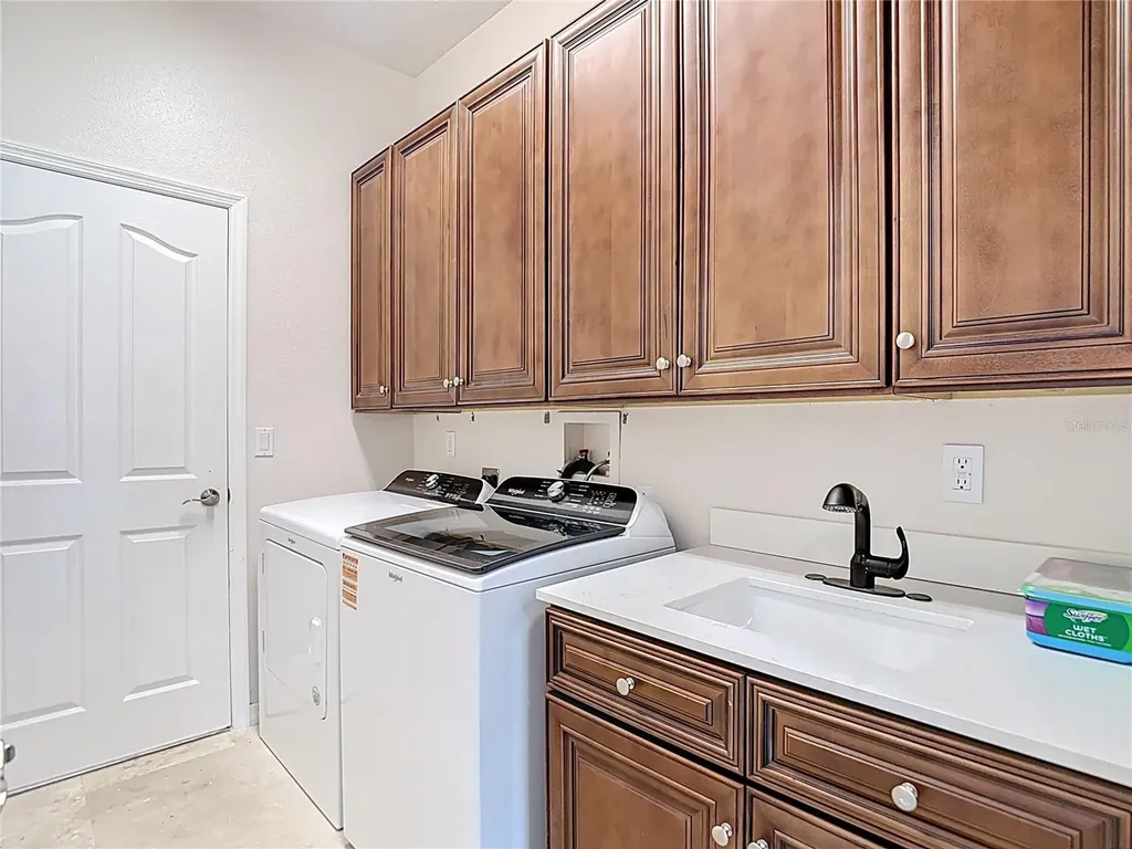 18520 Oak Way Drive Hudson FL 34667