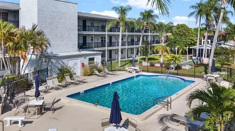 4050 4th Street N St Petersburg FL 33703