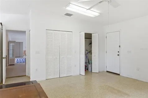 528 Ralph Street Siesta Key FL 34242