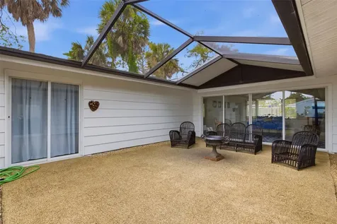 528 Ralph Street Siesta Key FL 34242